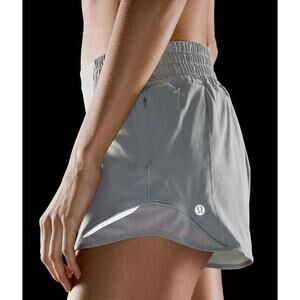 Lululemon Hotty Hot Hig Rise 2.5 shorts